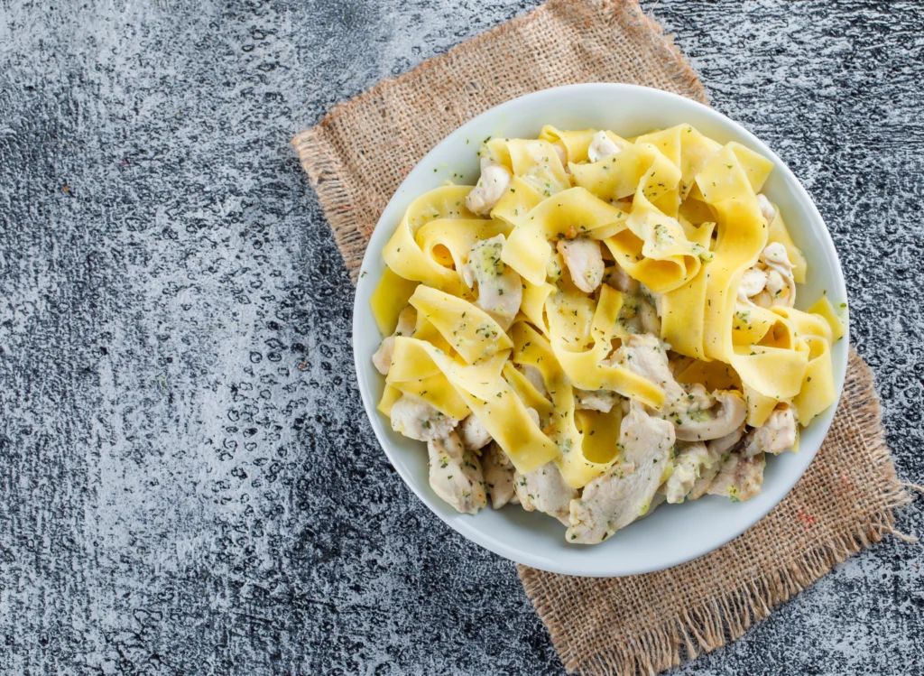 slow cooker creamy chicken pasta